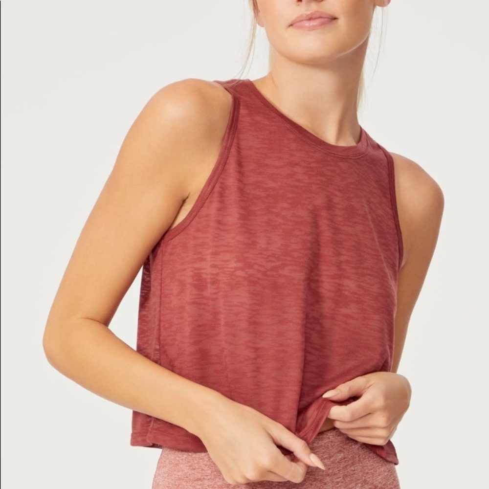Balance Collection Essential Tank - Picture 7 of 8